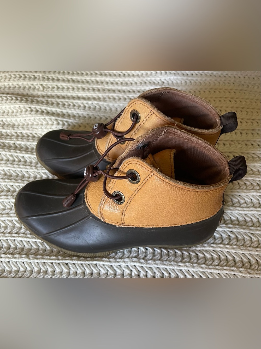 Sperry Top-Sider Saltwater 2-Eye Leather Duck Boots Women’s 7 Waterproof Rain
